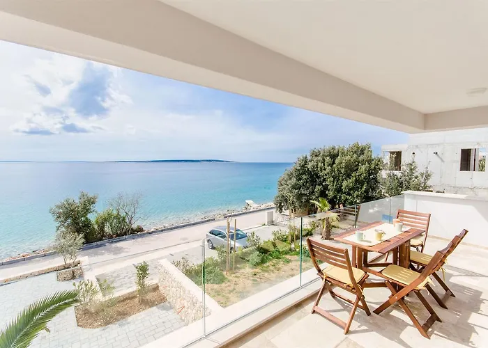 Apartamento Branimir Mandre